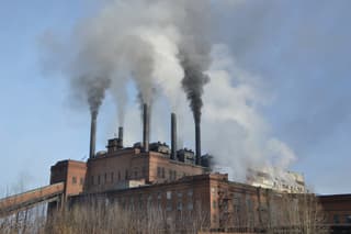 La central térmica de Yurguinsk volvió a funcionar normalmente tras un accidente