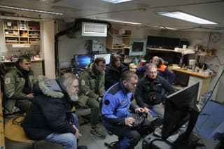 Científicos del "Instituto Kurchatov" crean una estación de monitoreo de radiación para el submarino hundido K-27