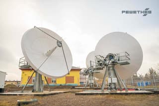 Instalaron postes de antenas para los satélites "Express-RV" en Zheleznogorsk