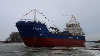 На Окской судоверфи спустили на воду «Алеут» — третье экологическое судно для Росморпорта