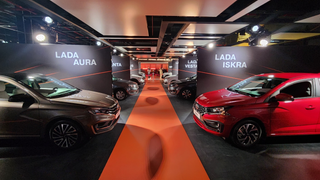 Se Anuncian los Precios de los Automóviles Lada en Dubái