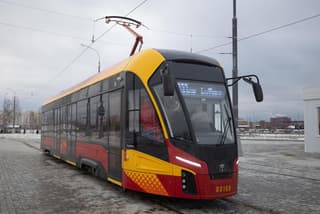 En Ekaterimburgo han comenzado a probar el primer tranvía interurbano no tripulado de Rusia