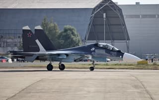 Названо число поставленных за границу истребителей Су-30СМ2