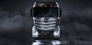 Competidor del KamAZ K5 con motor de 470 CV: creada una versión especial del camión tractor "Valdai 45"