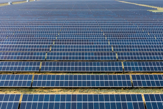 Ingenieros de Chuvashia desarrollaron una nueva pasta y redujeron el uso de plata en los paneles solares