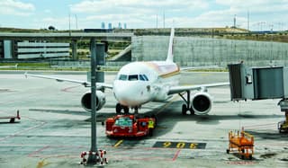 El flujo de pasajeros del aeropuerto de Domodedovo cayó un 11% en 2025