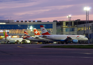 El flujo de pasajeros de las aerolíneas rusas disminuyó un 2,7% en 2025, según Rosaviatsiya