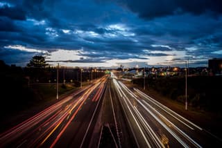 Las autoridades de Moscow crearán un sistema de seguimiento del transporte por 1,385 mil millones de rublos