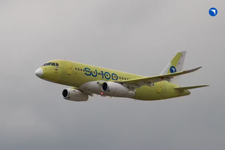 La flota aérea en Russia se reduce mientras espera cientos de nuevos MC-21 y SJ-100
