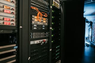 Rosseti to Purchase Russian Crypto-Gateways and Servers Based on Domestic Linux