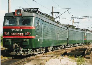 La reparación mayor de las potentes locomotoras eléctricas soviéticas VL15 se ha dominado en la fábrica de Ulan-Ude