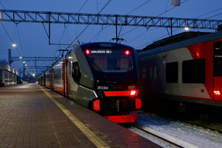 En la dirección finlandesa del Ferrocarril de Octubre se puso en servicio el segundo tren eléctrico EP2DM
