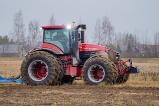 With a 542-hp engine: bench tests of the second BELARUS 5425 tractor will begin at the end of January