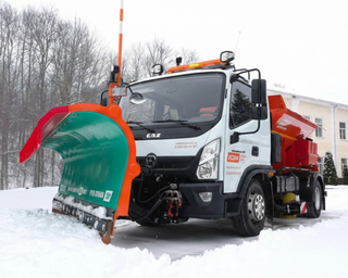 KDM Plant announced the release of the new ED270 combined road maintenance vehicle on the Valdai 12 chassis