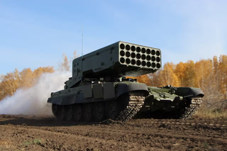 El TOS-1A "Solntsepyok" calcina fortificaciones a una profundidad de hasta 5 metros