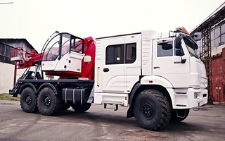 Megalift ML-22: "Megadraiv" lanza al mercado una nueva plataforma elevadora hidráulica sobre camión basada en KAMAZ-43118