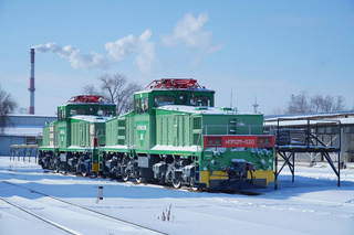 TMH entregó a MMK dos locomotoras eléctricas industriales NPM2M