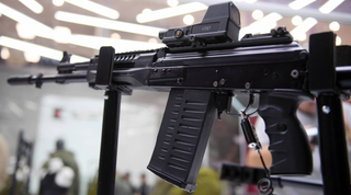 Под патрон НАТО: новый вариант АК-308 с укороченным стволом и модернизированными магазинами засветился в Сети