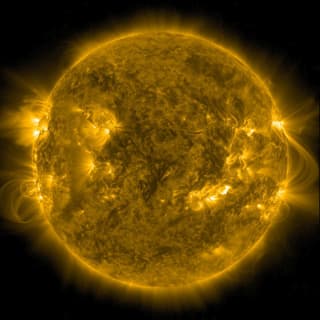 Space is uneasy again: three powerful flares occurred on the Sun on February 11