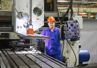 Magnetic Grips for Metal Blanks Introduced by KAMAZ Engineers