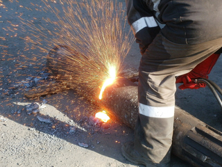 A Welder's Salary of 500,000: The Ministry of Construction Revealed the Reasons for Record Incomes in the Construction Industry