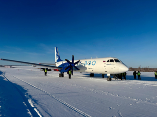 En Yakutsk se completó con éxito el aterrizaje del Il-114-300 en una pista de tierra nevada