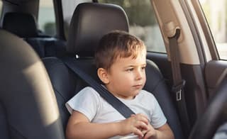 Los boosters inflables con cinturones "inteligentes" podrían aparecer en los taxis en Russia