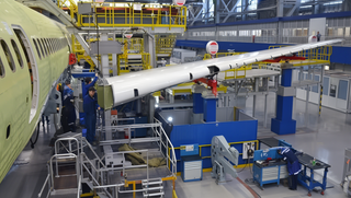 Iniciativa desde abajo: las ideas de los trabajadores de la planta aeronáutica de Irkutsk aceleraron la produccion del MS-21