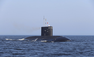 El submarino "Varshavyanka" sobrevivió al ataque a la base en Bandar Abbas