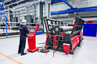 Microelectronics, aerospace industry: areas where foreign specialists are in demand are named