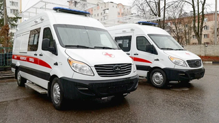 Бронированные скорые с защитой от дронов начали работу в Белгородской области