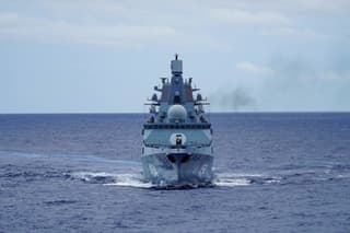 Presentan una nueva demanda de 3000 millones de rublos contra el fabricante de la fragata "Almirante Gorshkov"
