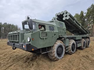 Mobile fire groups covered the Tornado-S MLRS from the UAV of a mock enemy during exercises of the Moscow Military District