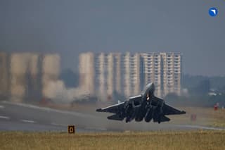 India no ha renunciado al Su-57 en medio del interés por el Rafale