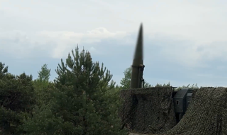 Российские военные доставили ядерные боеприпасы в полевые пункты хранения в Белоруссии