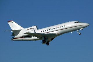 Самолёт Dassault Falcon министра обороны Британии потерял связь с GPS у границы России
