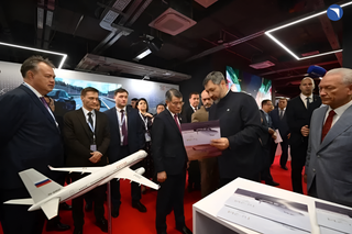 KAZ se prepara para vender el Tu-214 en el extranjero, pero por ahora produce un avión al año