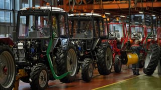 Más de 5.4 mil unidades de maquinaria bielorrusa entregadas a Russia bajo programa preferencial