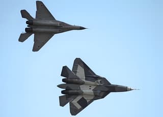 Un Su-34 mostrado accidentalmente revela el ritmo de producción de aviones de combate rusos