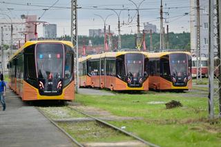 Трамвай 71-639 «Кастор» Усть-Катавского завода пополнил парк Екатеринбурга: первая партия из 50 машин