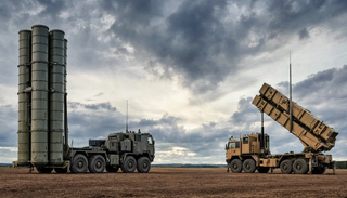 ЗРК С-400 «Триумф»: сколько целей сбивает, лучше ли Patriot и какая ПВО мощнее