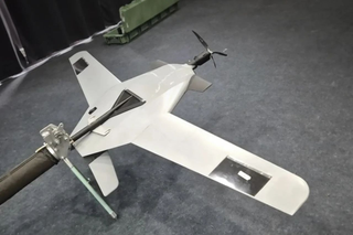 El dron de reconocimiento "Skat-220" aceleró a 250 km/h y recibió un nuevo sensor para evadir drones interceptores