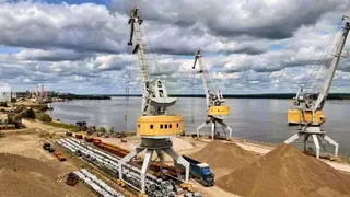 Чебоксарский речной порт превратят в мультимодальный хаб с контейнерным терминалом