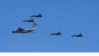 Алжир поднял четыре Су-30МКА и Ил-78 над Ниамеем после ночных боёв в столице Нигера