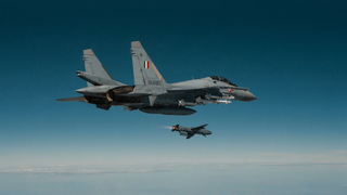 Су-30МКИ сможет запускать дрон-носитель ракет массой 2,5 тонны для дальнего боя