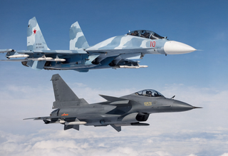 Su-30SM vs. J-10CE: Which Fighter is Stronger?