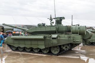 Why the T-90M "Proryv" has a useless box behind the turret from which it cannot fire