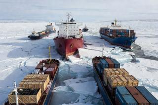 Европа наблюдает за Севморпутем издалека: западному бизнесу не дают в нем участвовать