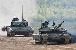 T-14 "Armata" learned to "look around the corner": the secret of the maneuver is in the reversible transmission
