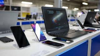 За каждый смартфон — до 496 рублей: Минпромторг утвердил техсбор на электронику